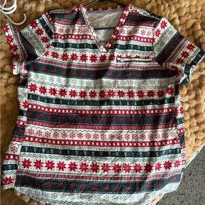Fabletics 1 pocket scrub top XL Christmas